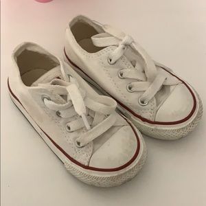 Kids size 6 converse all star